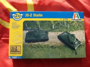 Italeri 7502  JS-2 Stalin